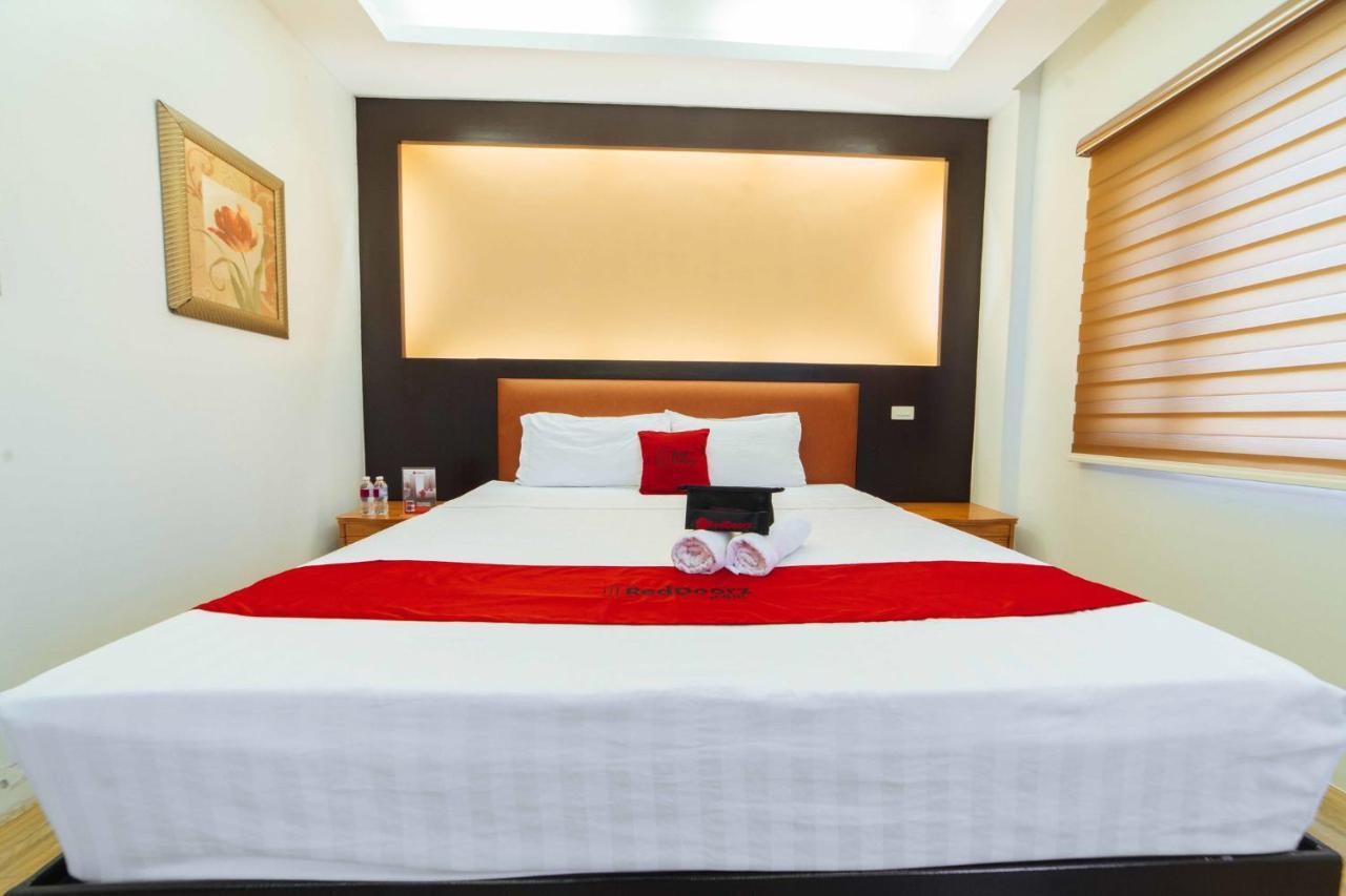 Hotel Reddoorz Premium Near Trinoma Ciudad Quezon Exterior foto